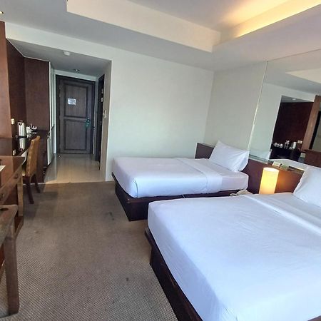 Grand Hotel Pattaya Extérieur photo