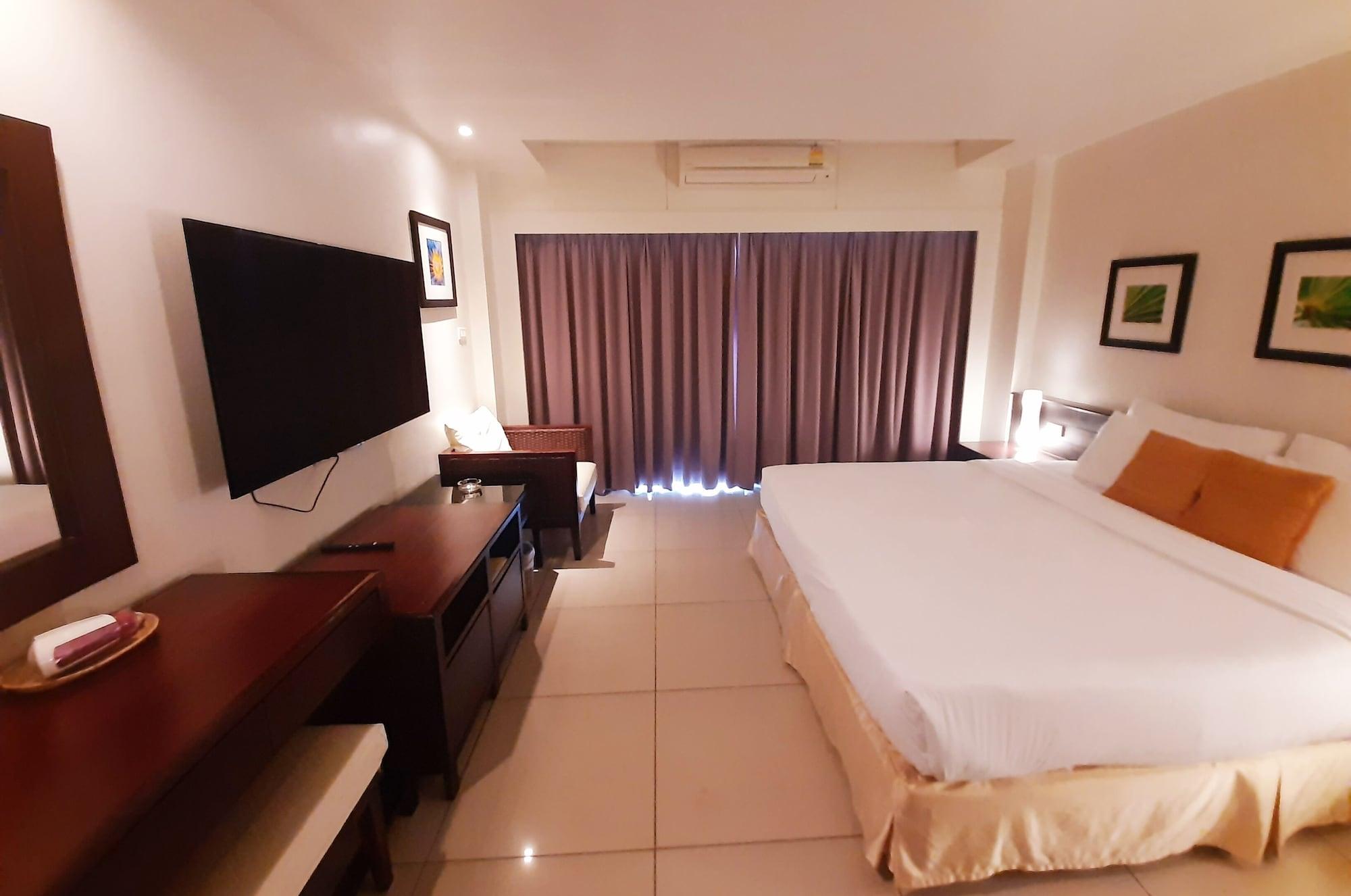 Grand Hotel Pattaya Extérieur photo