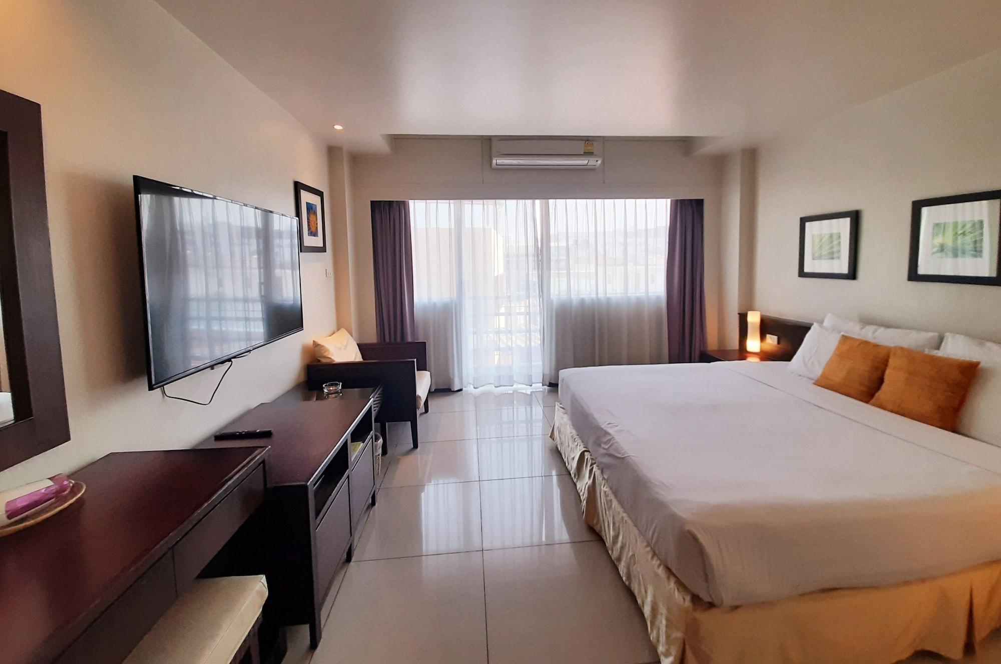 Grand Hotel Pattaya Extérieur photo
