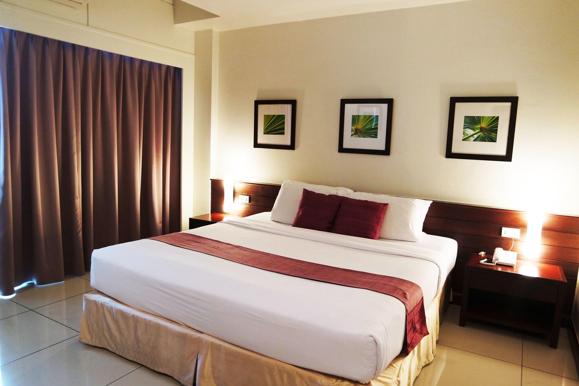 Grand Hotel Pattaya Extérieur photo