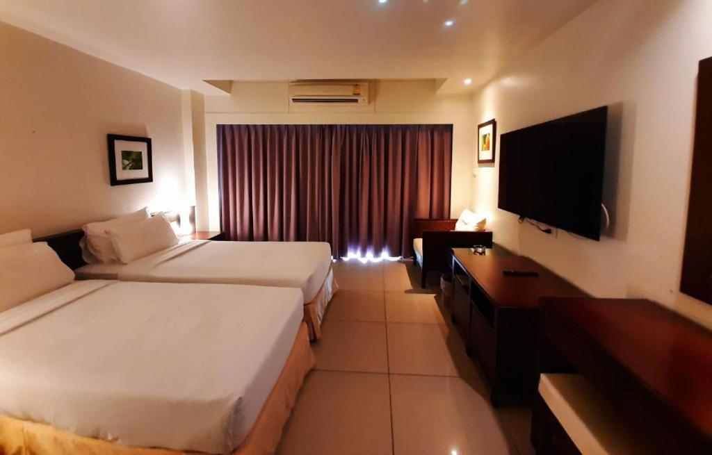 Grand Hotel Pattaya Extérieur photo