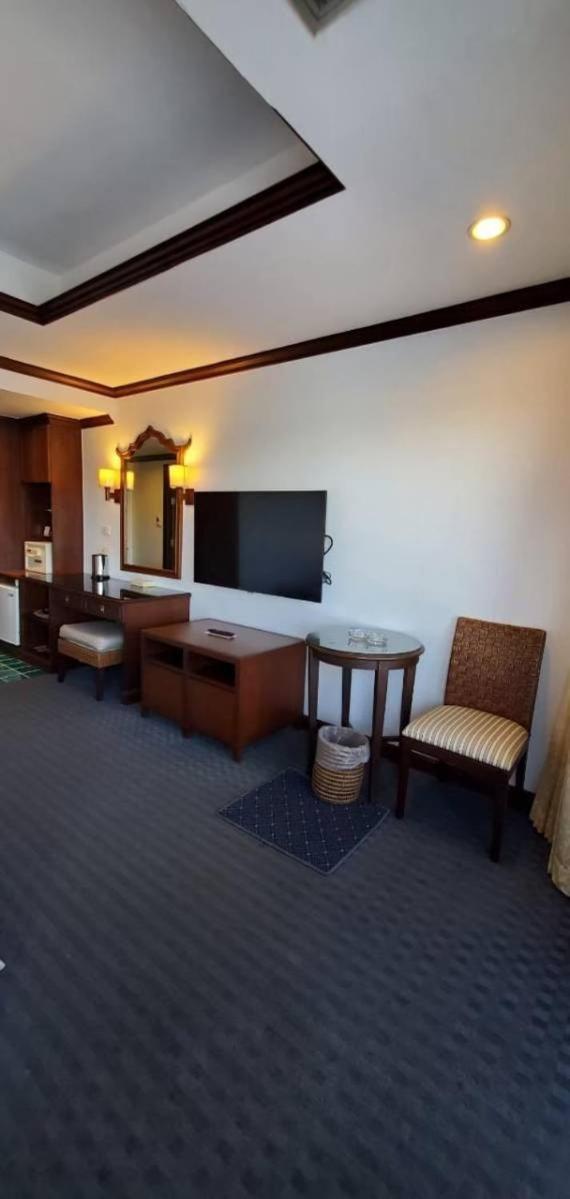 Grand Hotel Pattaya Extérieur photo