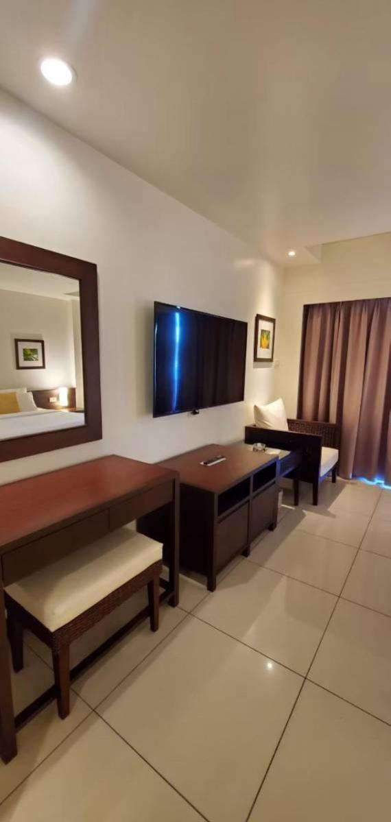 Grand Hotel Pattaya Extérieur photo