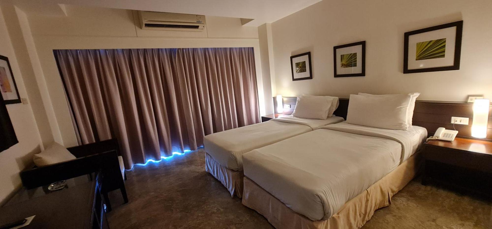 Grand Hotel Pattaya Extérieur photo