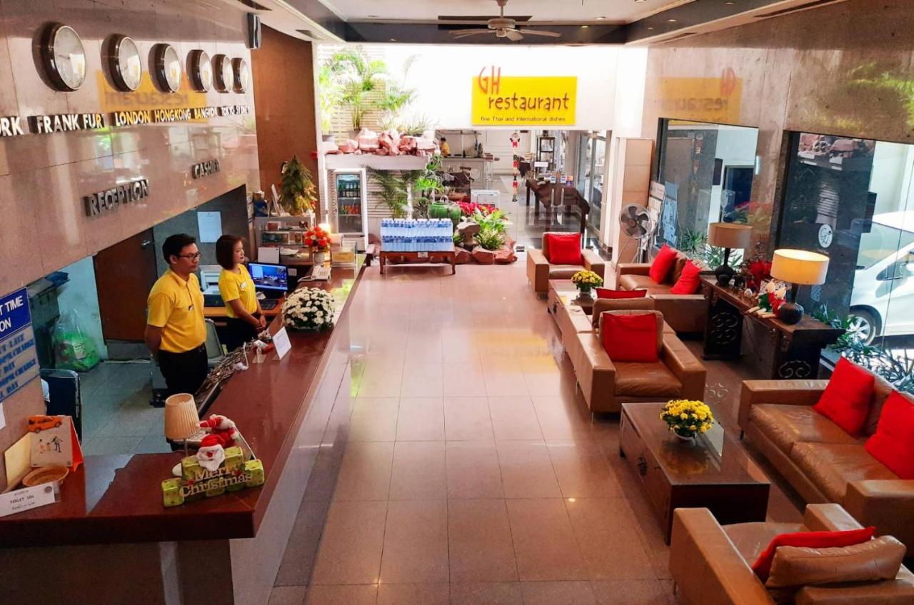 Grand Hotel Pattaya Extérieur photo