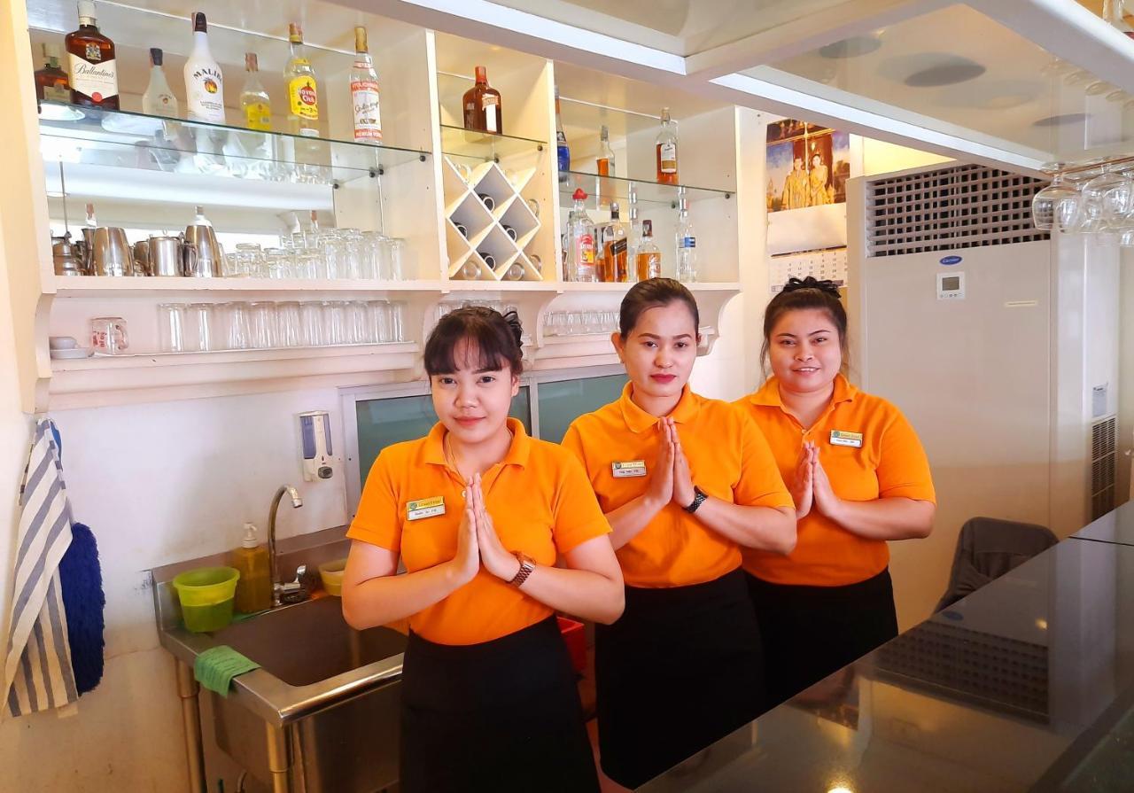 Grand Hotel Pattaya Extérieur photo